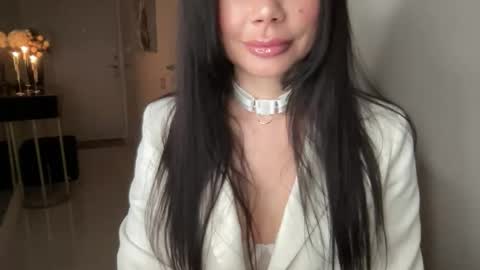 Nensi online show from March 27, 8:30 pm