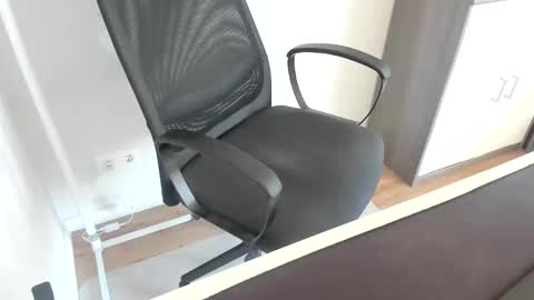 ziemlichflutschig online show from March 23, 11:25 am