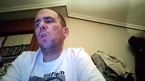 zigor13 online show from April 12, 6:35 pm