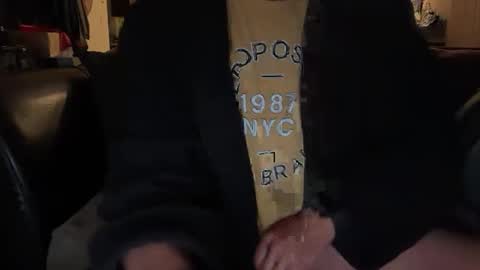 Snapshot of zimmy22 chatting on November 4, 10:58 am Zimmy22 online show from November 4, 10:58 am