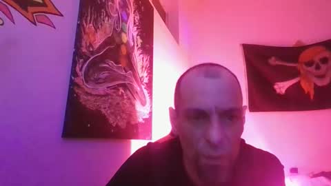 Snapshot of zinzifeet1980 chatting on January 15, 4:47 am Zinzi online show from January 15, 4:47 am