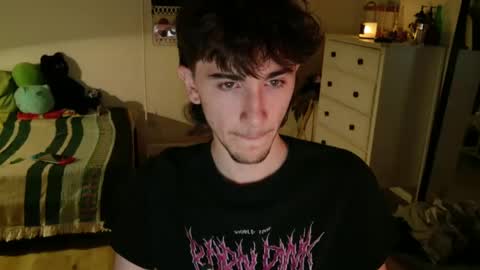 Snapshot of zipdown_ chatting on March 7, 2:25 am zipdown online show from March 7, 2:25 am