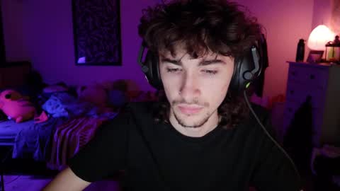 Snapshot of zipdown_ chatting on October 13, 2:44 am zipdown online show from October 13, 2:44 am