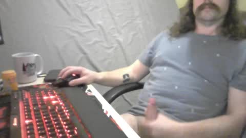 Snapshot of zkraston11 chatting on March 8, 8:33 am zkraston11 online show from March 8, 8:33 am