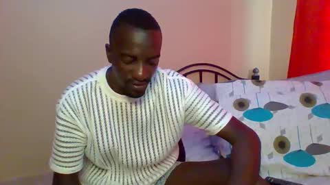 Snapshot of zlatann2012 chatting on February 2, 12:46 pm Zlatann2012 online show from February 2, 12:46 pm