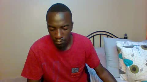 Snapshot of zlatann2012 chatting on February 4, 12:40 am Zlatann2012 online show from February 4, 12:40 am