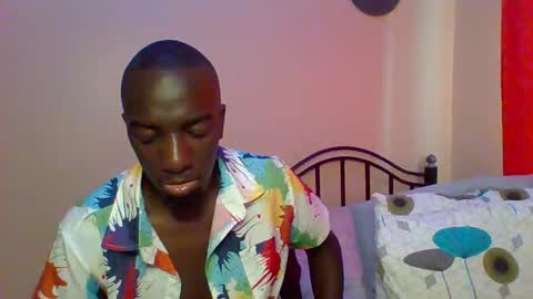 Snapshot of zlatann2012 chatting on February 6, 11:10 am Zlatann2012 online show from February 6, 11:10 am