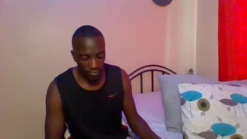 Snapshot of zlatann2012 chatting on February 11, 12:37 pm Zlatann2012 online show from February 11, 12:37 pm