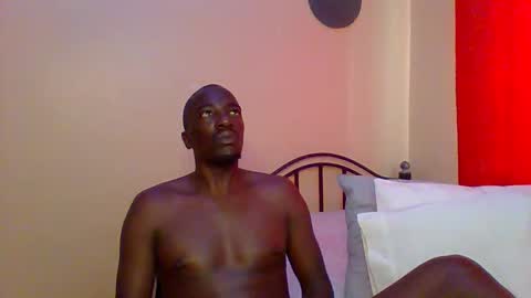 Snapshot of zlatann2012 chatting on February 16, 7:59 am Zlatann2012 online show from February 16, 7:59 am