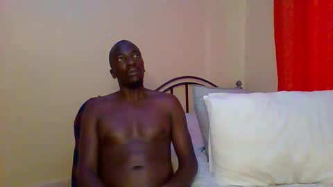 Snapshot of zlatann2012 chatting on February 19, 3:16 pm Zlatann2012 online show from February 19, 3:16 pm