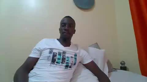 Snapshot of zlatann2012 chatting on November 21, 11:42 am Zlatann2012 online show from November 21, 11:42 am