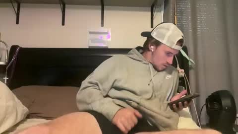 Gregm0419 online show from November 6, 7:59 pm