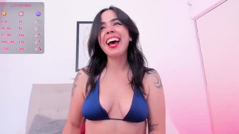 Snapshot of zoe6x chatting on February 25, 6:53 pm zoe online show from February 25, 6:53 pm