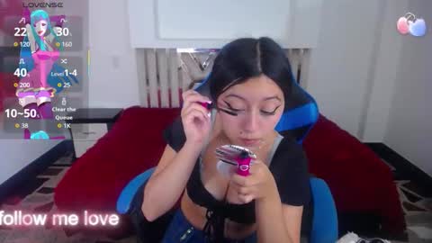 Z O E online show from September 8, 8:52 pm