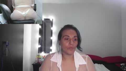 Snapshot of zoe_hotxxx chatting on February 9, 11:57 pm zoe hotxxx online show from February 9, 11:57 pm