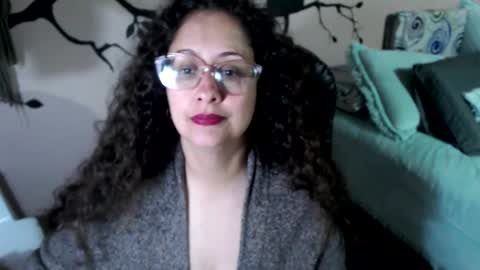 Zoe Koller online show from February 15, 11:45 pm