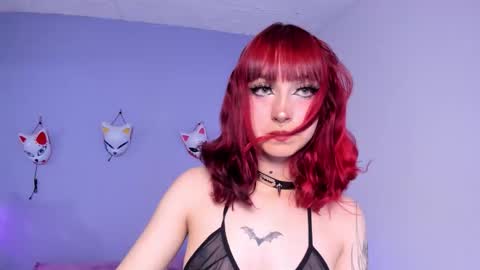 Snapshot of zoe_lynch_ chatting on November 13, 11:42 am Zoe Lynch online show from November 13, 11:42 am