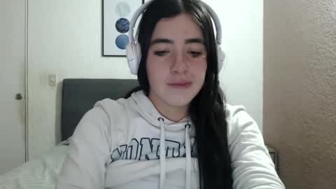 Zoe online show from January 9, 3:47 am