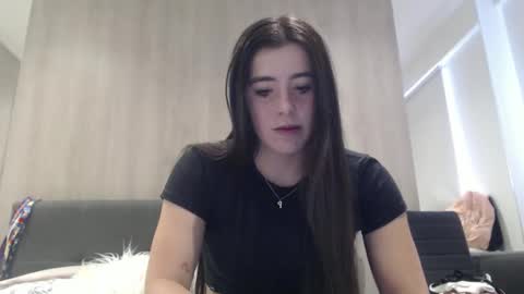 Zoe online show from September 10, 5:13 pm