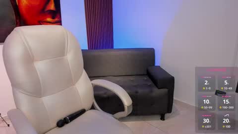 zoe_millerx online show from February 26, 9:16 pm