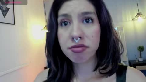 zoe_moreau online show from February 4, 7:31 pm