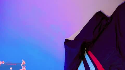 ZOE online show from April 7, 1:00 pm