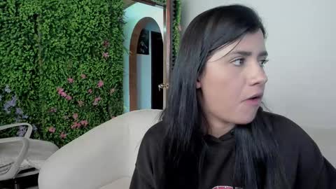 Zoe online show from December 22, 3:25 am