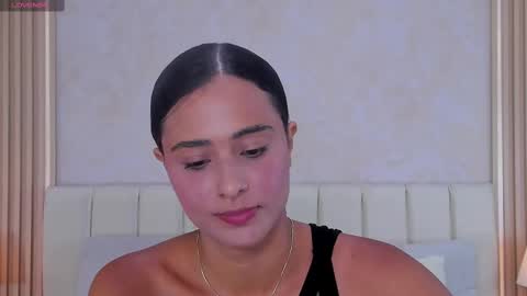 Snapshot of zoebarlowe chatting on November 2, 6:10 pm zoebarlowe online show from November 2, 6:10 pm