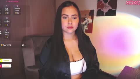 Zoe Bolton online show from December 6, 2:06 pm