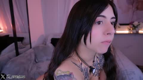 Snapshot of zoee_cruz chatting on April 25, 1:41 pm Camila online show from April 25, 1:41 pm