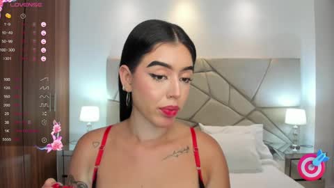  zoee jackson online show from February 6, 10:00 pm