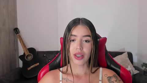  zoee jackson online show from September 14, 11:26 pm