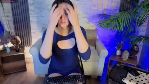 ZOE online show from March 19, 9:52 pm