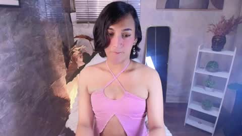 ZOE online show from April 10, 8:57 pm