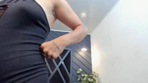 Snapshot of zoee_martins_ chatting on September 24, 5:49 pm Zoe 3 online show from September 24, 5:49 pm