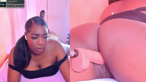 Snapshot of zoeethompson_cm chatting on May 23, 10:19 am online show from May 23, 10:19 am