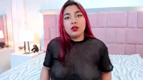 Snapshot of zoeevansl chatting on December 13, 8:14 pm zoe online show from December 13, 8:14 pm