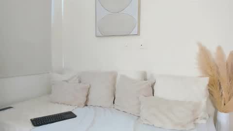 Snapshot of zoegarner10 chatting on November 19, 5:57 pm zoegarner10 online show from November 19, 5:57 pm