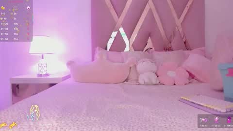 Antonella Kim online show from September 20, 2:40 pm