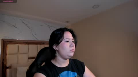 Zoes online show from April 14, 11:38 am