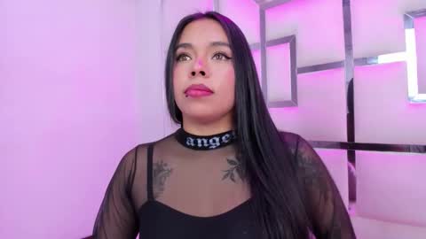 ZoeSwam online show from April 9, 2:33 pm