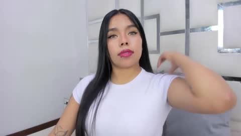 ZoeSwam online show from April 17, 1:36 pm