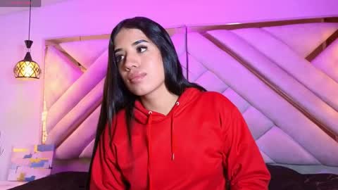 Zoe online show from April 16, 12:39 pm