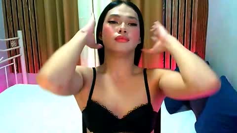 Snapshot of zoey_pleasure chatting on November 18, 2:54 pm zoey online show from November 18, 2:54 pm