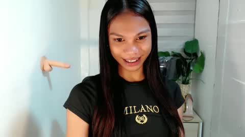 Snapshot of zoeygorgeous19 chatting on January 23, 8:56 pm zoey online show from January 23, 8:56 pm