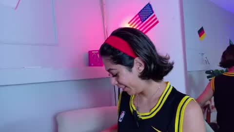 Zoey online show from July 16, 2:12 pm