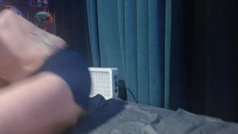 Zoey Portland online show from April 12, 8:41 am