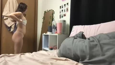 zoeyy online show from November 14, 12:20 am