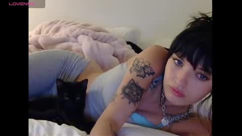 Snapshot of zoeyyb666 chatting on July 29, 7:50 am zoeyyb666 online show from July 29, 7:50 am