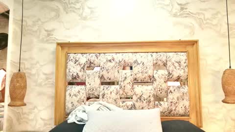 zoley  online show from March 1, 3:08 am